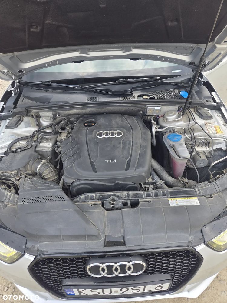 Audi A4 Avant 2.0 TDI DPF quattro Attraction - 16