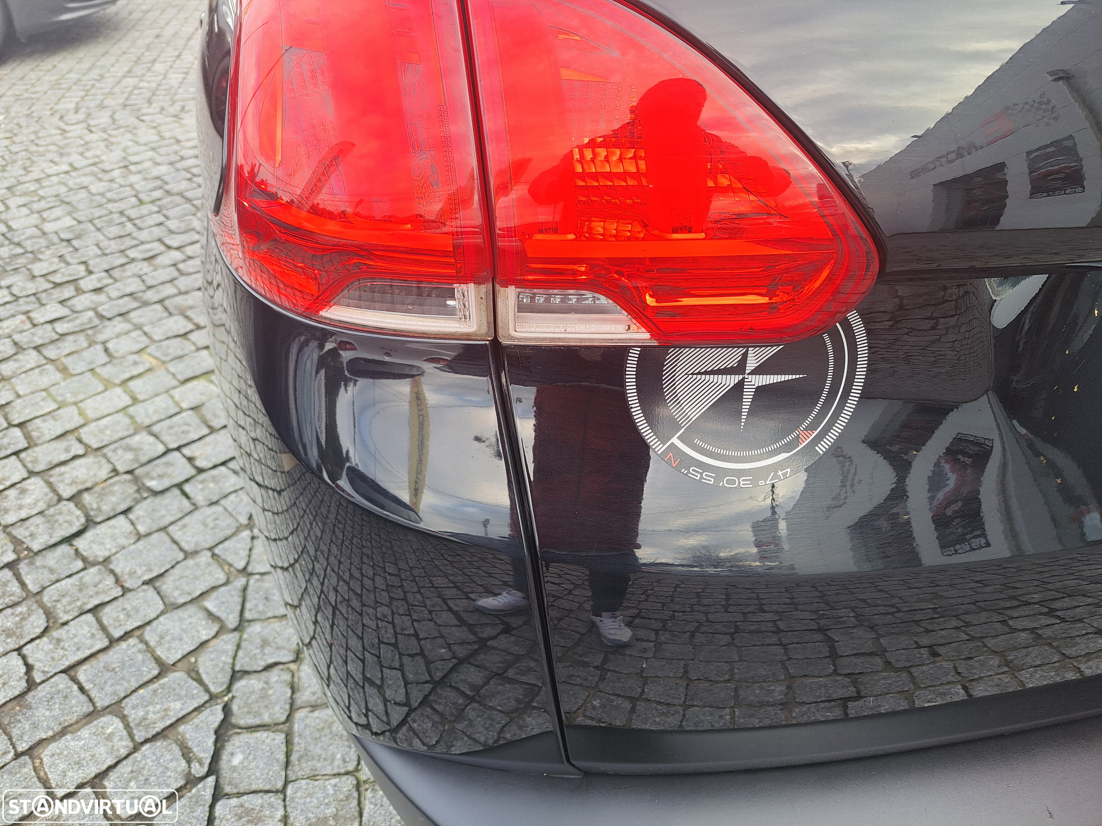 Peugeot 2008 1.2 PureTech Allure - 10