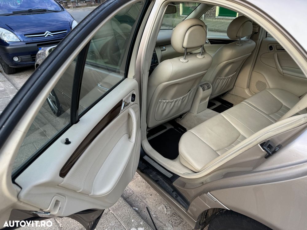 Mercedes-Benz C 180 Kompressor Avantgarde - 4