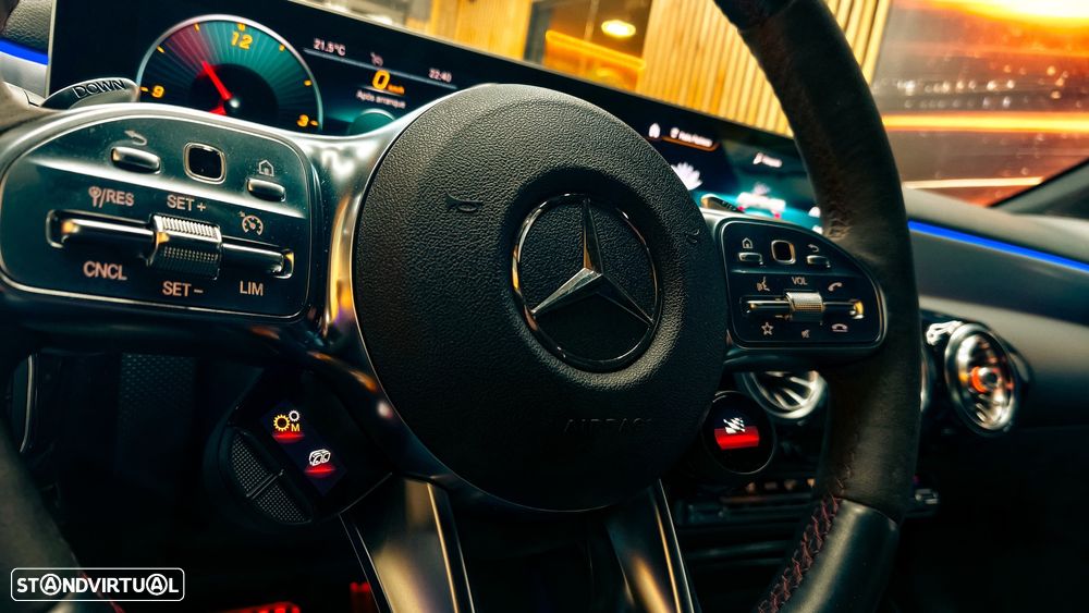 Mercedes-Benz A 45 AMG S 4Matic+ - 22