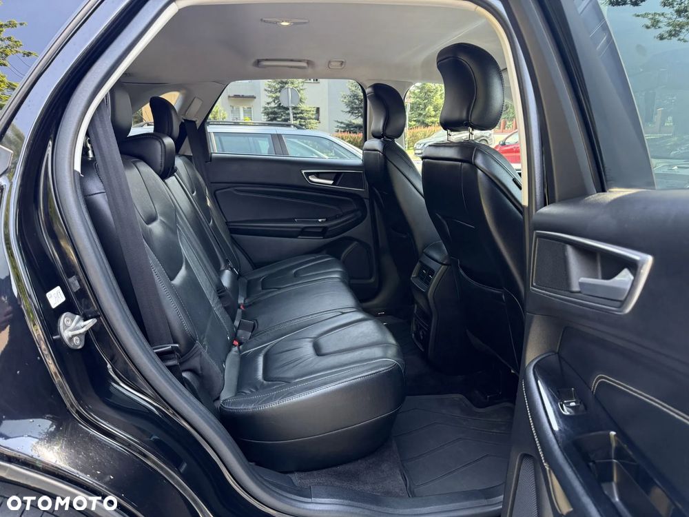 Ford Edge - 16