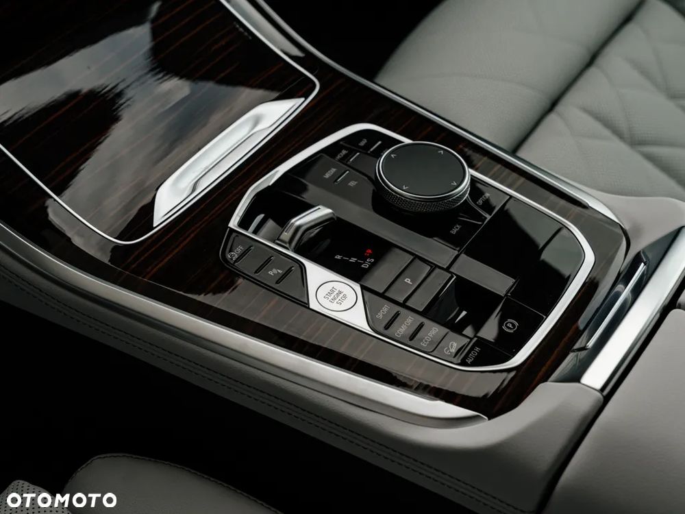 BMW X5 xDrive30d - 11