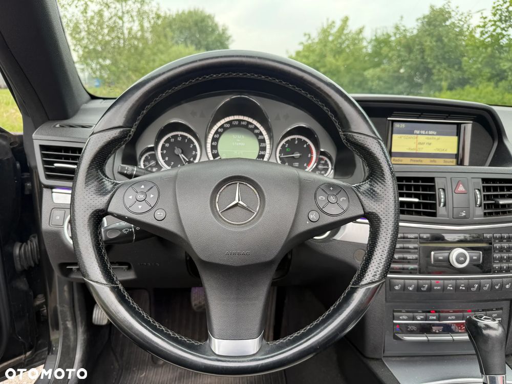 Mercedes-Benz Klasa E - 17