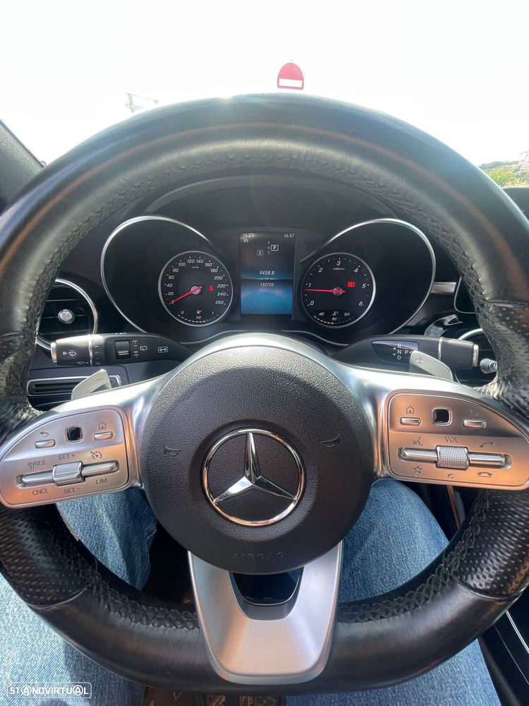 Mercedes-Benz C 220 d AMG Line - 2