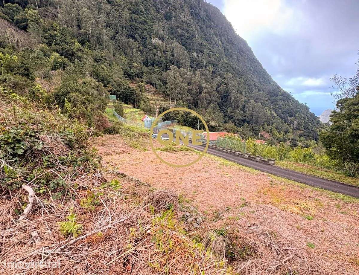 Terreno 642m² - Grande imagem: 2/37