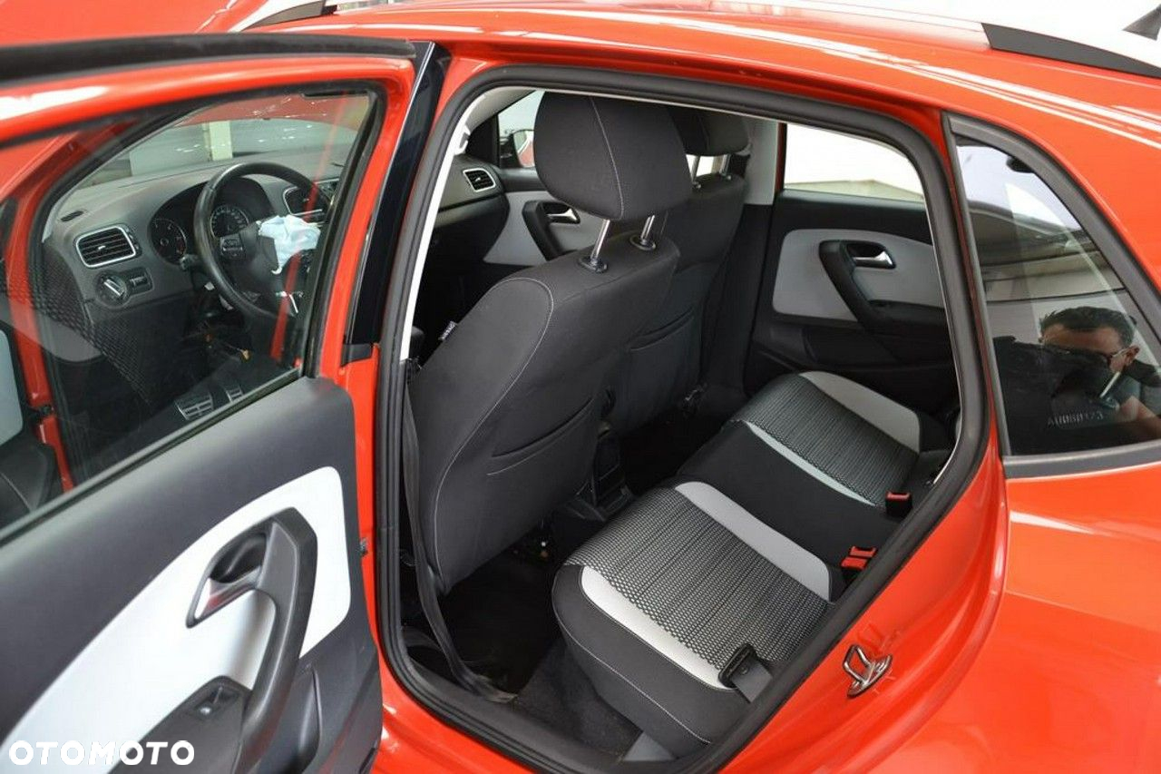 Volkswagen Polo - 22