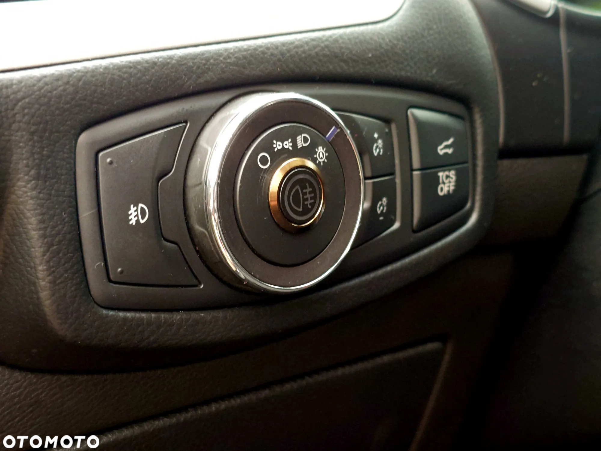 Ford Edge - 26