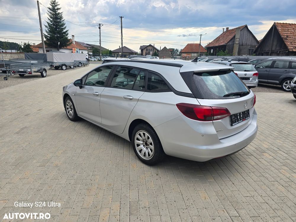 Opel Astra 1.6 CDTI ECOTEC ECOFlex Start/Stop Dynamic - 4