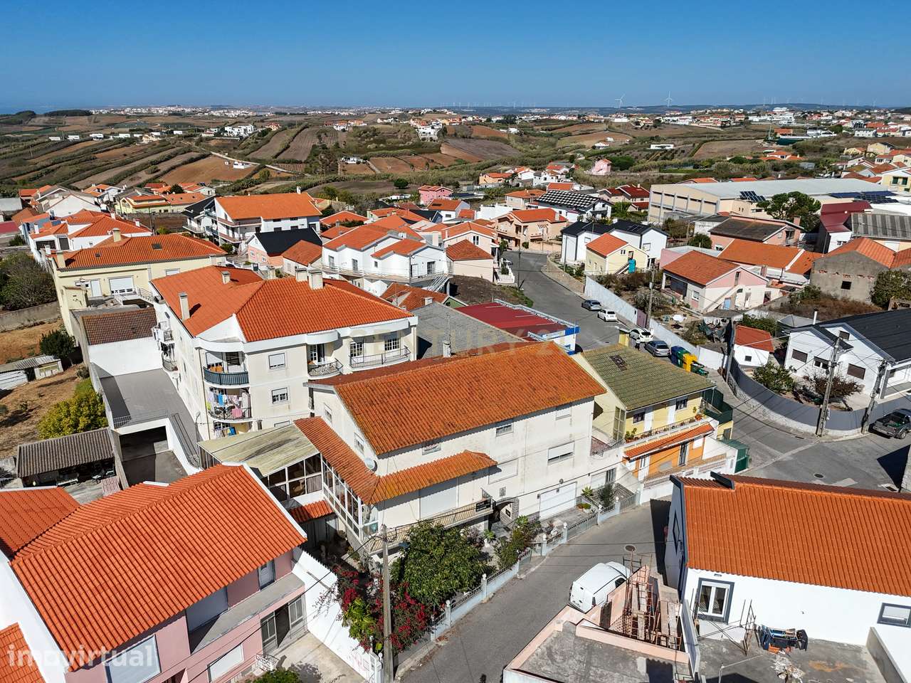 Moradia T8 com potencial para investimento em Ribamar - Lourinhã - Grande imagem: 3/54