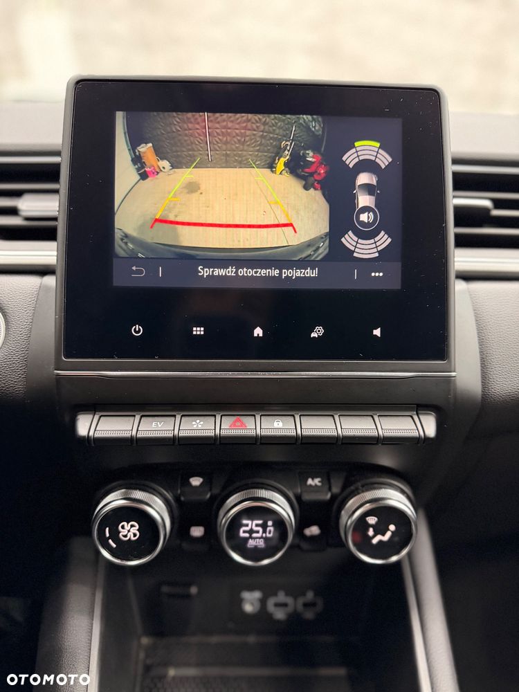 Renault Captur E-TECH 160 INTENS - 39