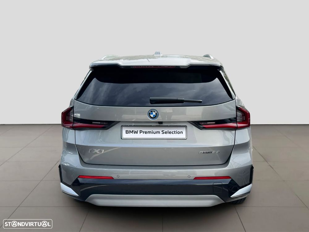 BMW iX1 eDrive20 xLine - 6