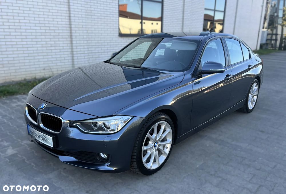 BMW Seria 3 316i - 2