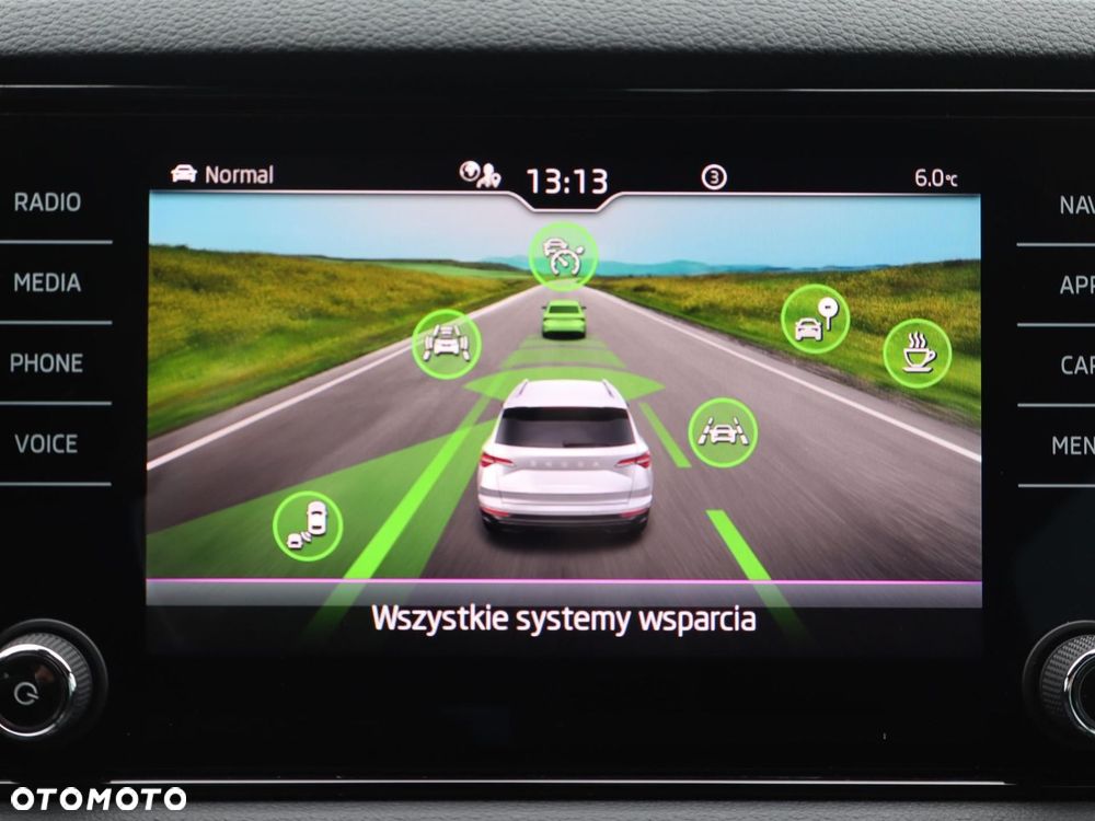 Skoda Karoq 1.5 TSI ACT Sportline DSG - 18