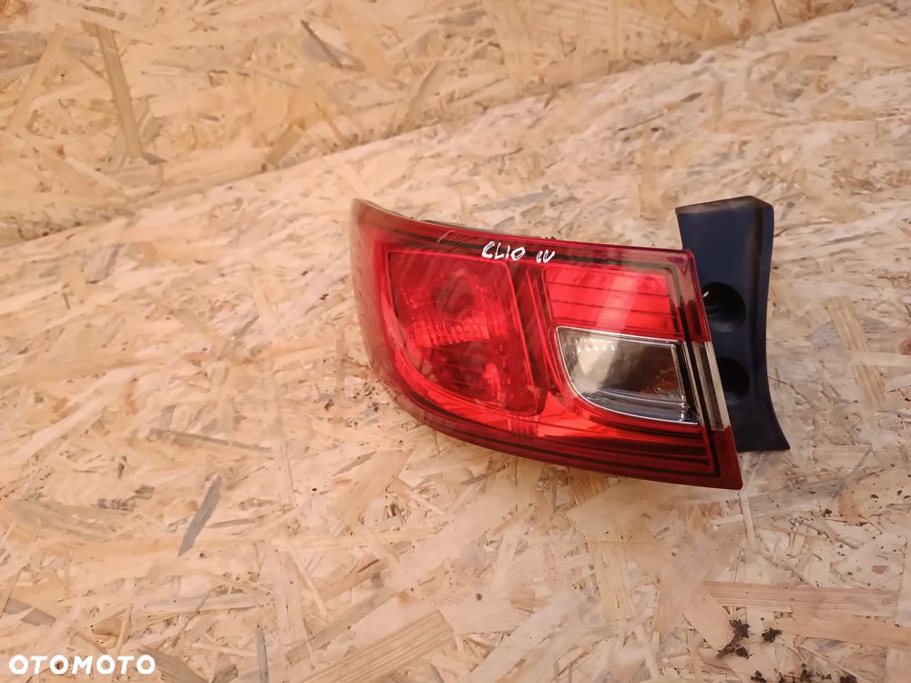 LAMPA TYŁ TYLNA LEWA RENAULT CLIO IV - 2