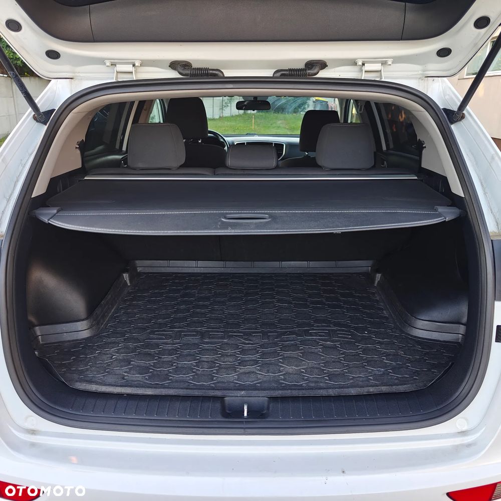 Kia Sportage 1.7 CRDI 2WD Attract - 19