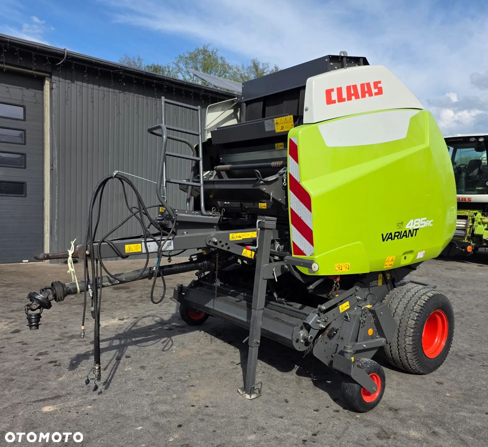 Claas Variant 485 RC - 1