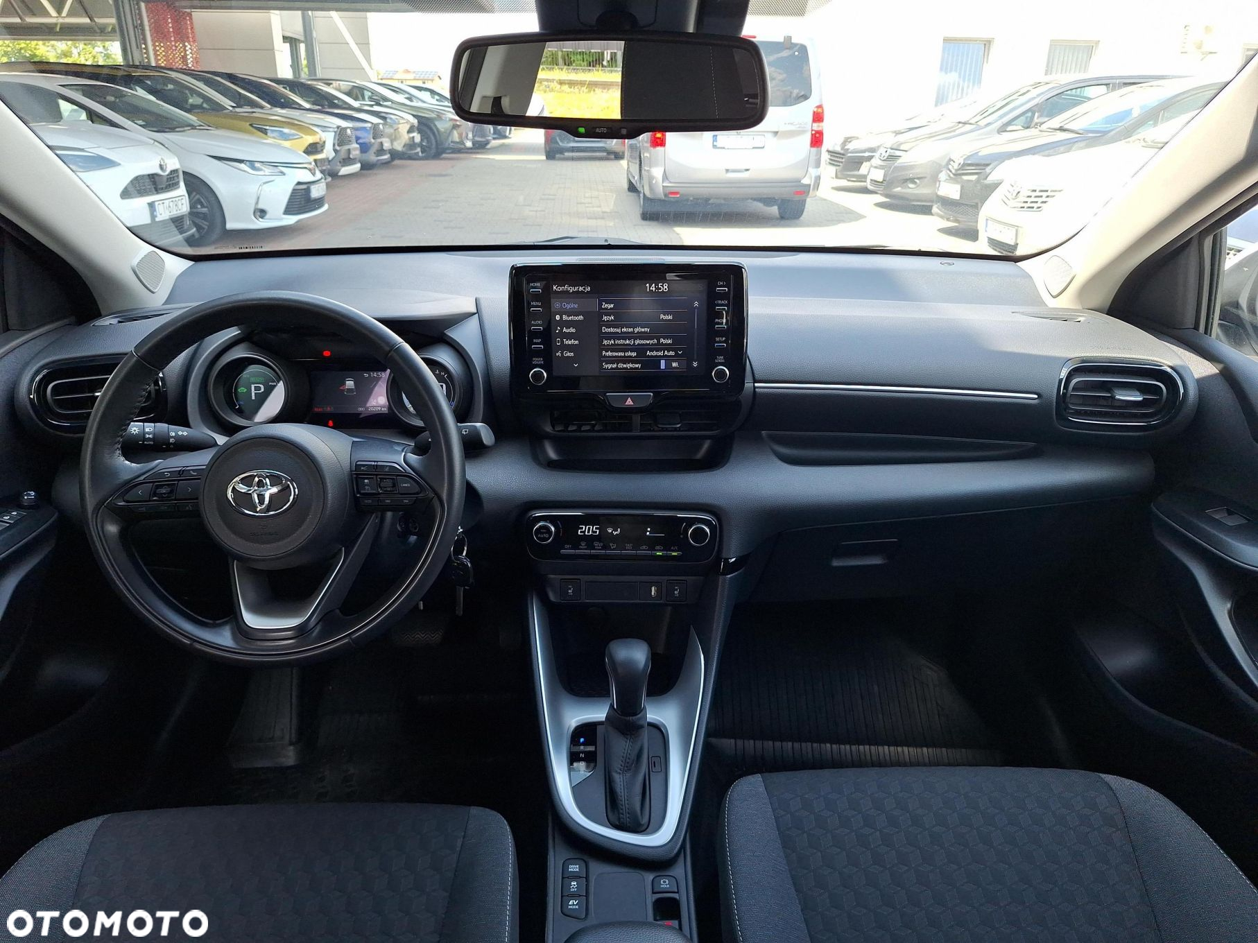 Toyota Yaris - 21