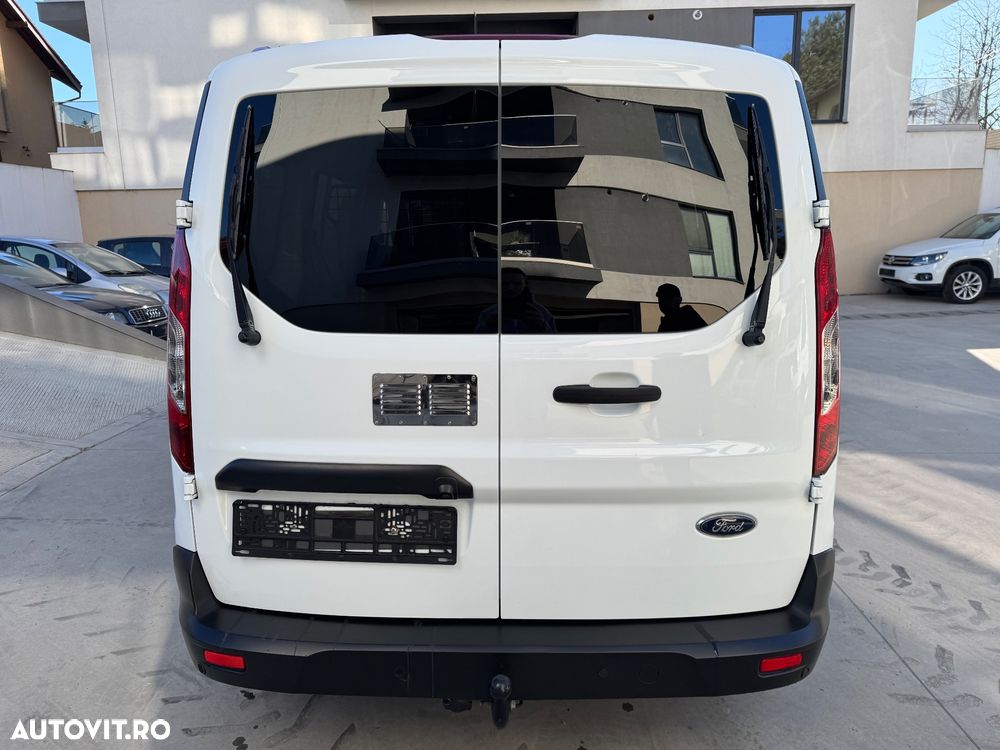Ford Transit Connect - 7