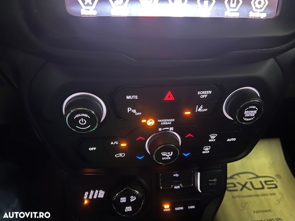 Jeep Renegade 1.3 T-GDI 4xe PLUG-IN Hybrid Automatik Limited - 24