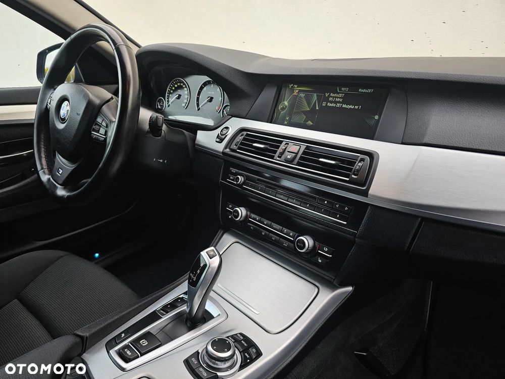 BMW Seria 5 520d - 17
