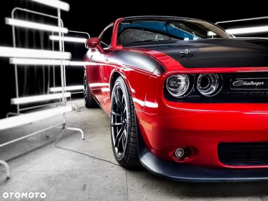 Dodge Challenger Automatik SRT 392 - 32