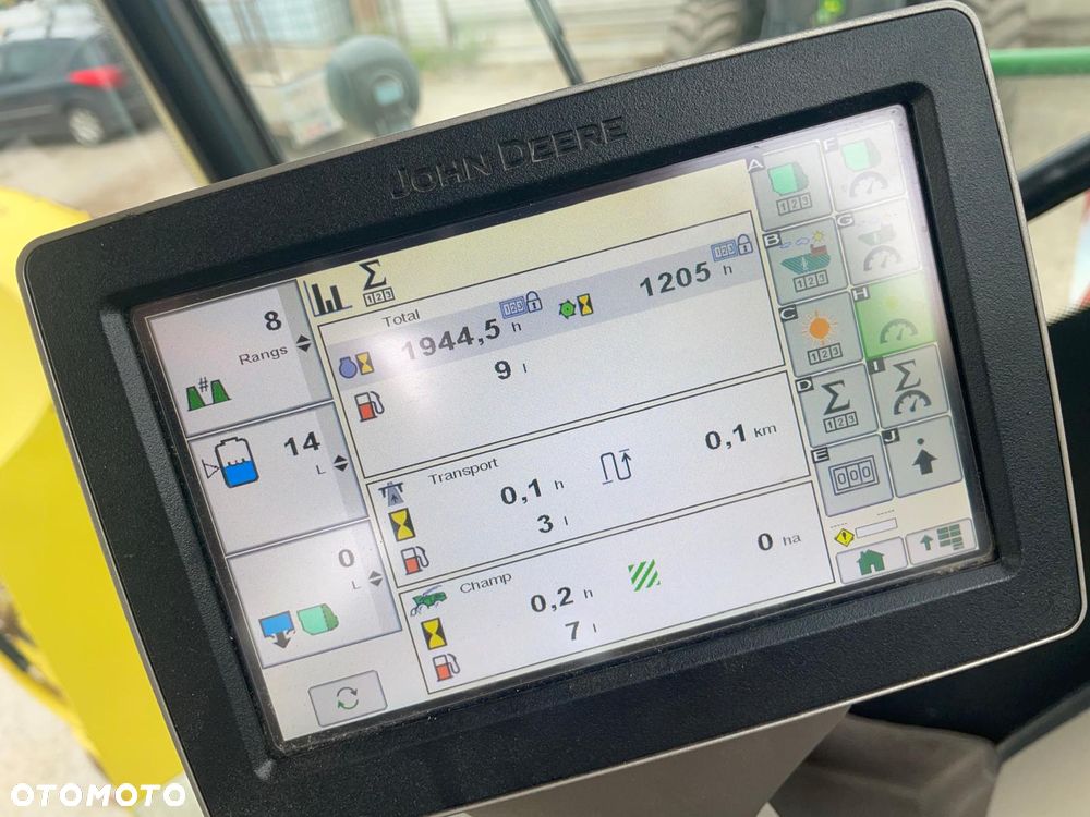 John Deere 8400 - 16
