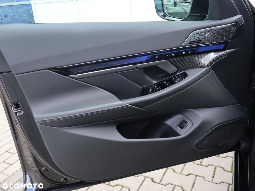 BMW Seria 5 - 16