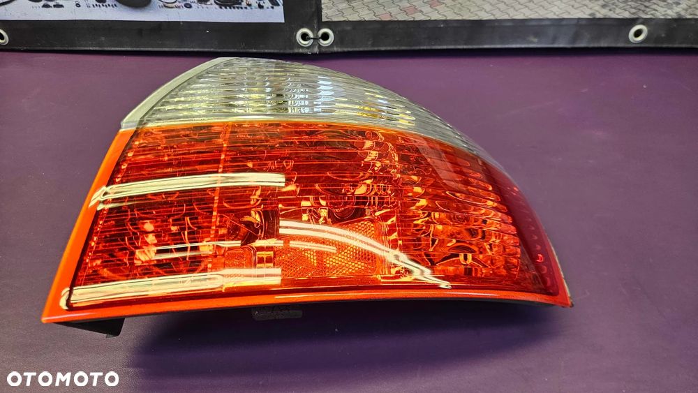 Lampa Lampy Tyl Tylne Lewa Prawa Komplet AUDI A4 B6 Sedan Depo - 27