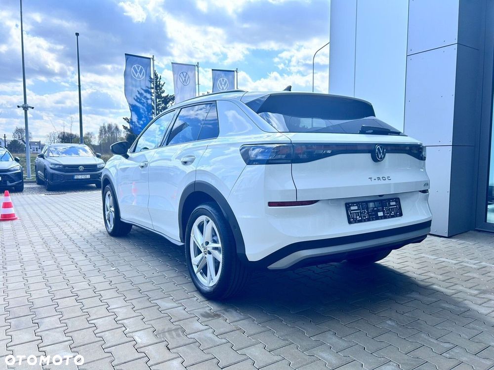 Volkswagen T-Roc - 5