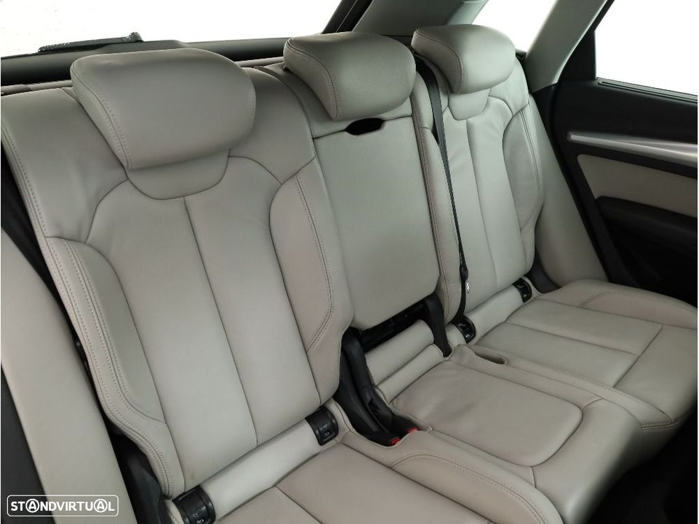 Audi Q5 50 TFSIe quattro Sport S tronic - 16