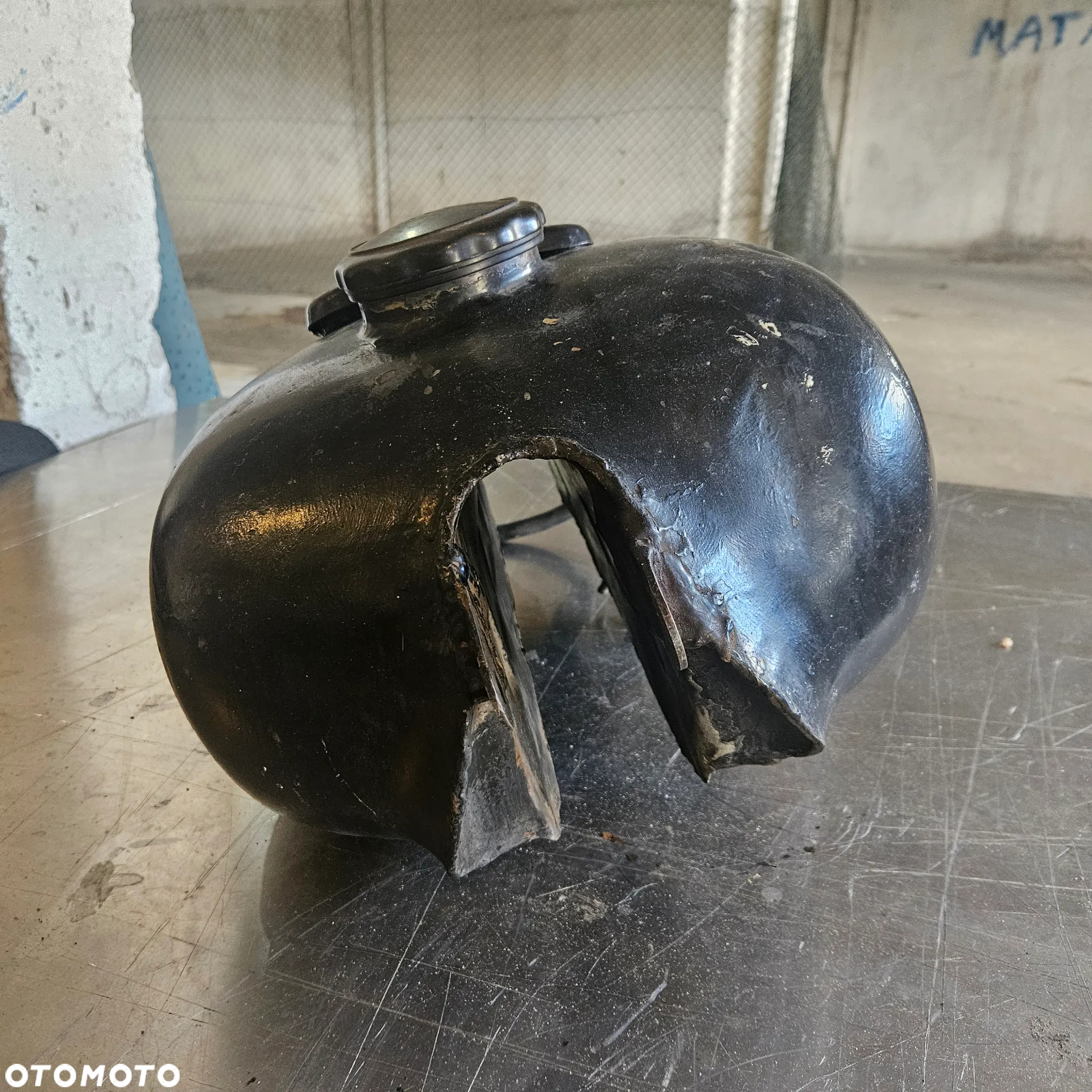 Zbiornik bak K-750 - 6