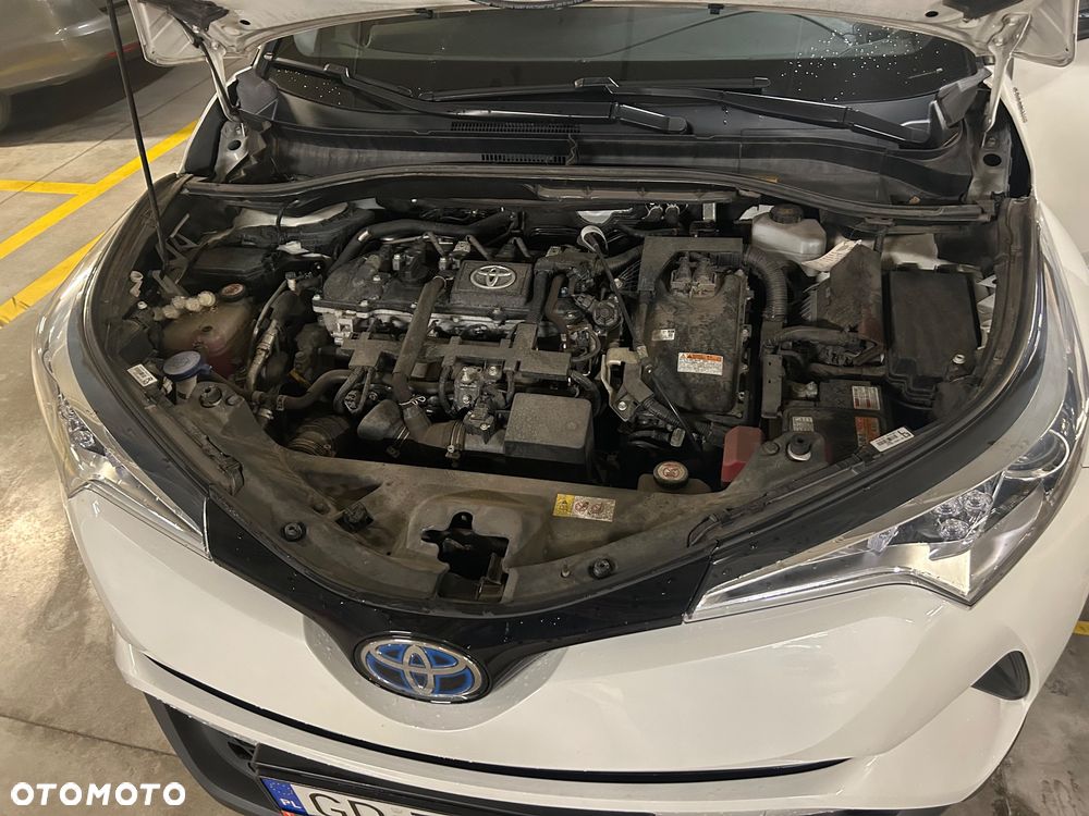 Toyota C-HR 1.8 Hybrid Premium - 12