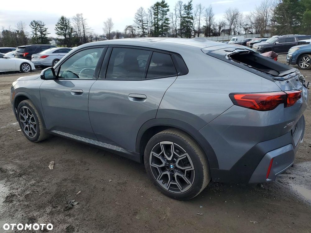 BMW X2 - 3