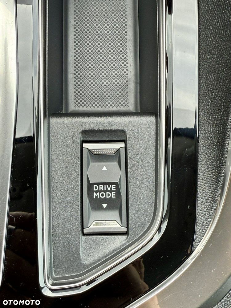Peugeot 3008 1.5 BlueHDi Allure Pack S&S EAT8 - 29