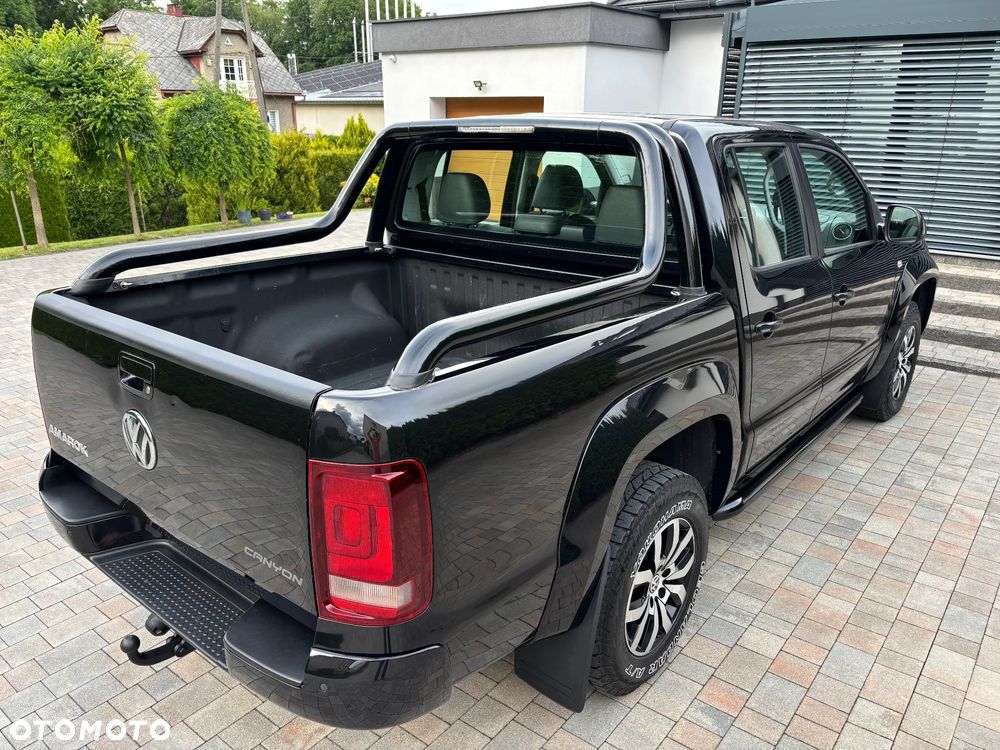 Volkswagen Amarok 2.0 BiTDI Autm Canyon - 11