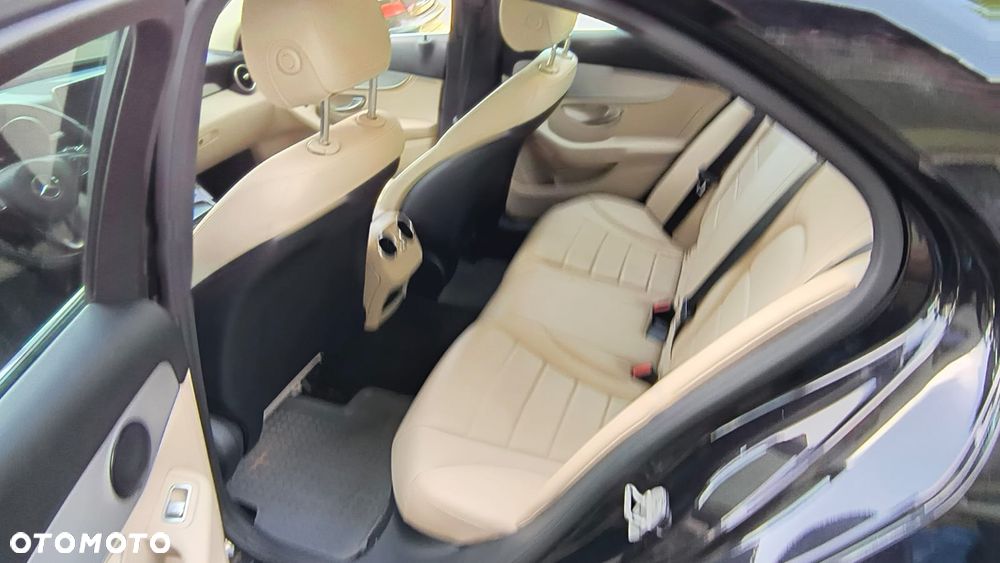 Mercedes-Benz Klasa C 200 7G-TRONIC - 6