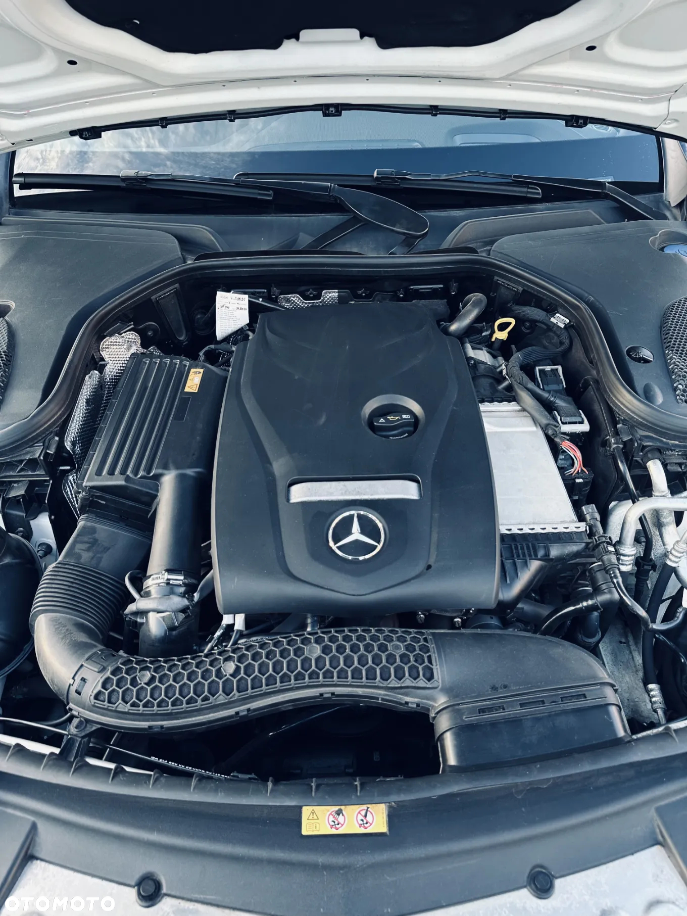 Mercedes-Benz Klasa E 300 9G-TRONIC - 33