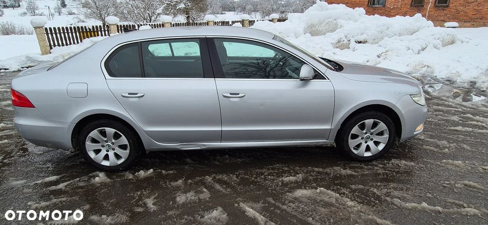 Skoda Superb 1.4 TSI Exclusive - 11