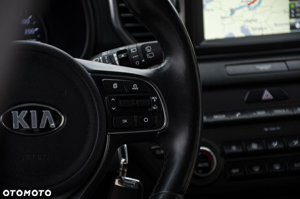 Kia Sportage 2.0 CRDI XL - 21