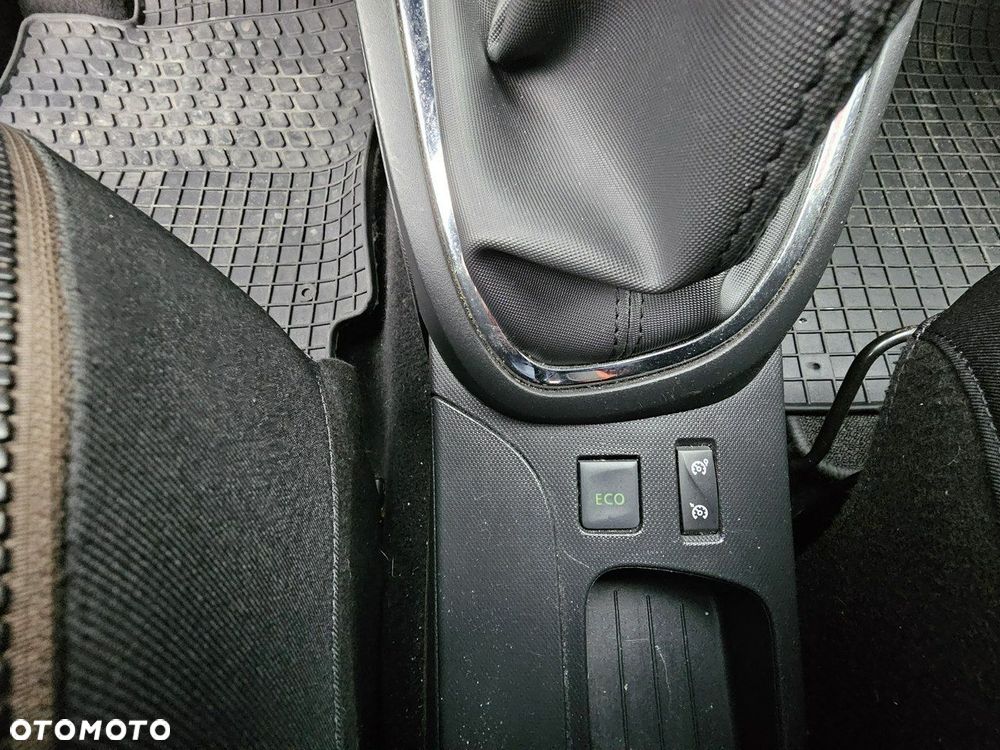 Renault Captur 0.9 Energy TCe Helly Hansen - 24