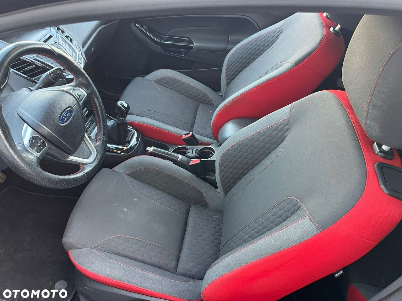 Ford Fiesta - 10