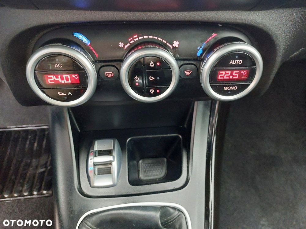 Alfa Romeo Giulietta - 24