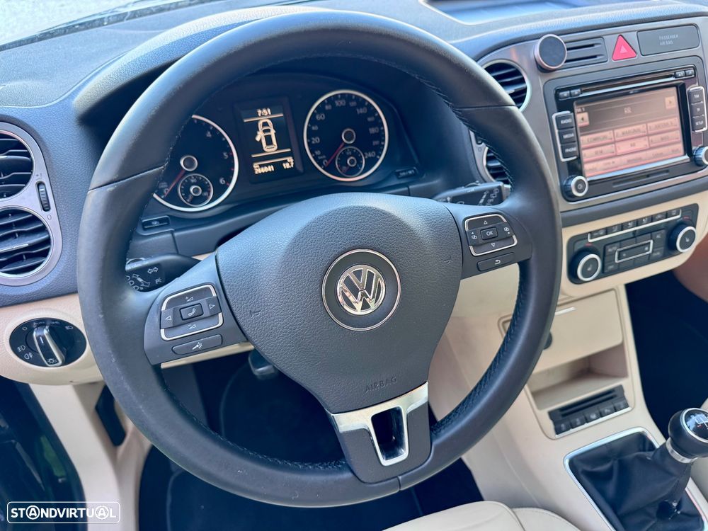 VW Tiguan 2.0 TDi Trend BlueMotion - 22