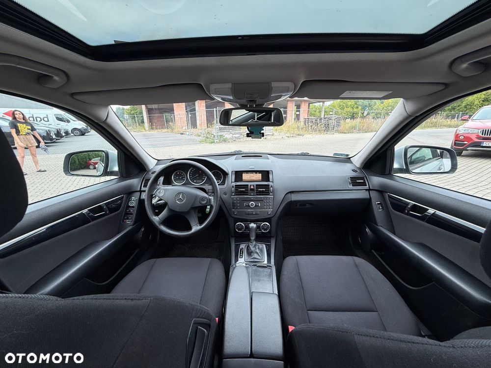 Mercedes-Benz Klasa C 200 CDI DPF Automatik Avantgarde - 16