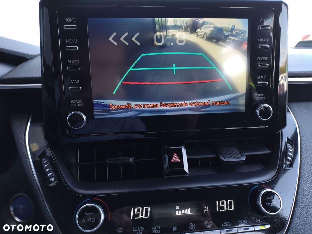 Toyota Corolla 1.8 Hybrid GPF Active - 22