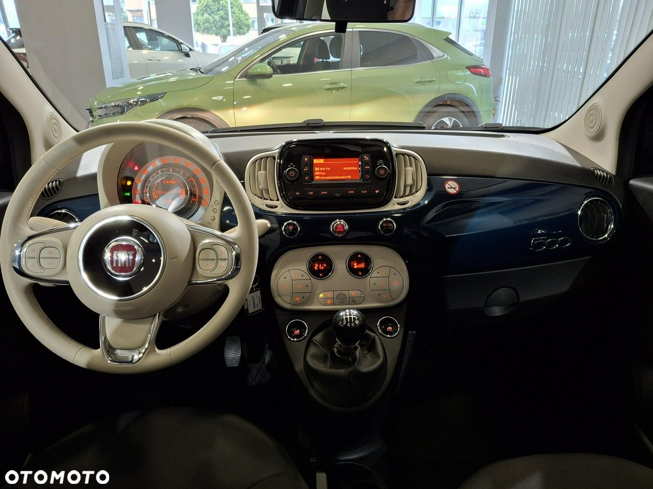 Fiat 500 1.0 Hybrid - 12