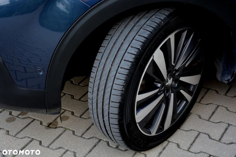 Peugeot 5008 1.6 PureTech GT Line S&S EAT8 - 8