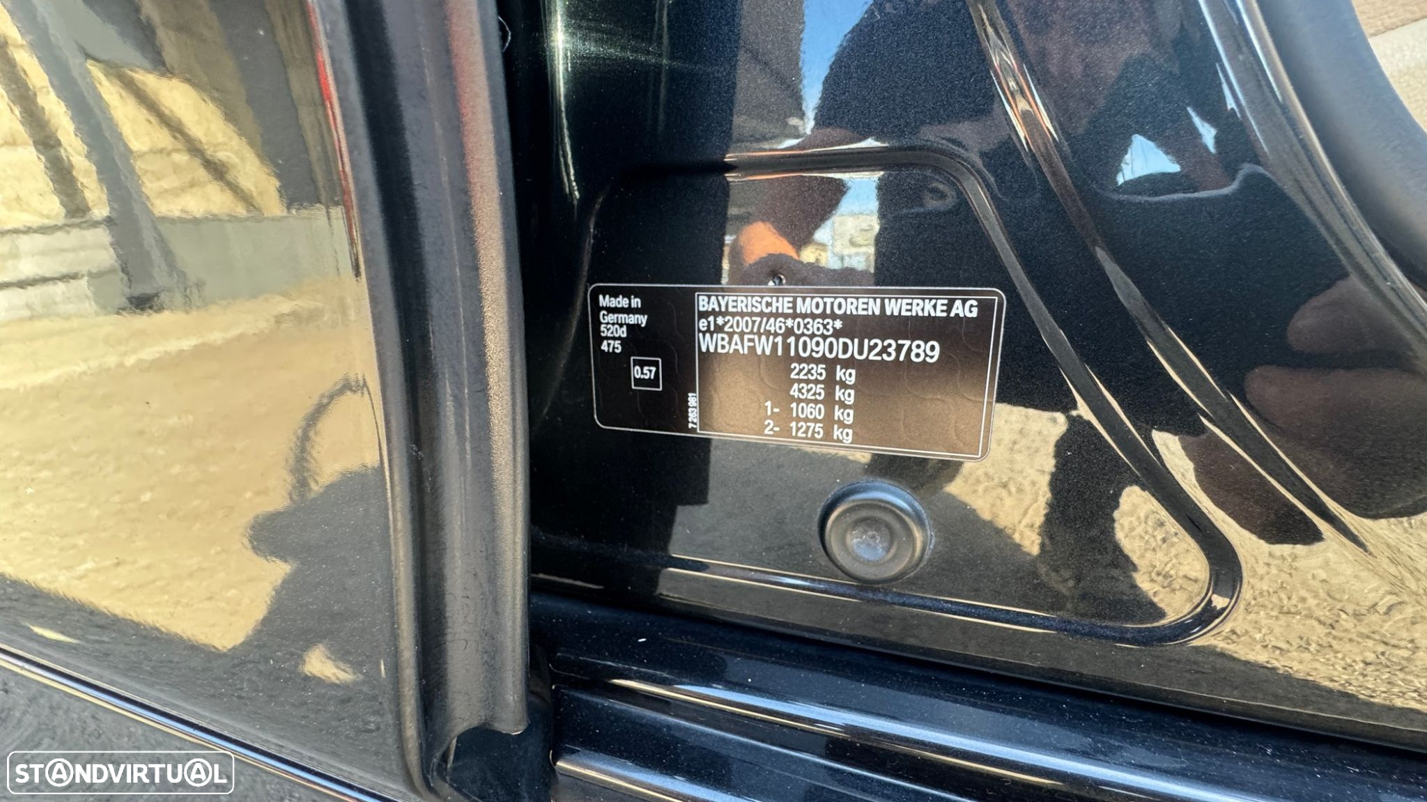 BMW 520 d Exclusive Auto 123g - 27
