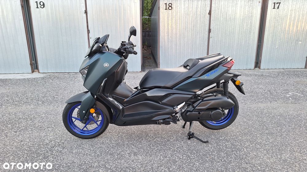 Yamaha X-max - 3
