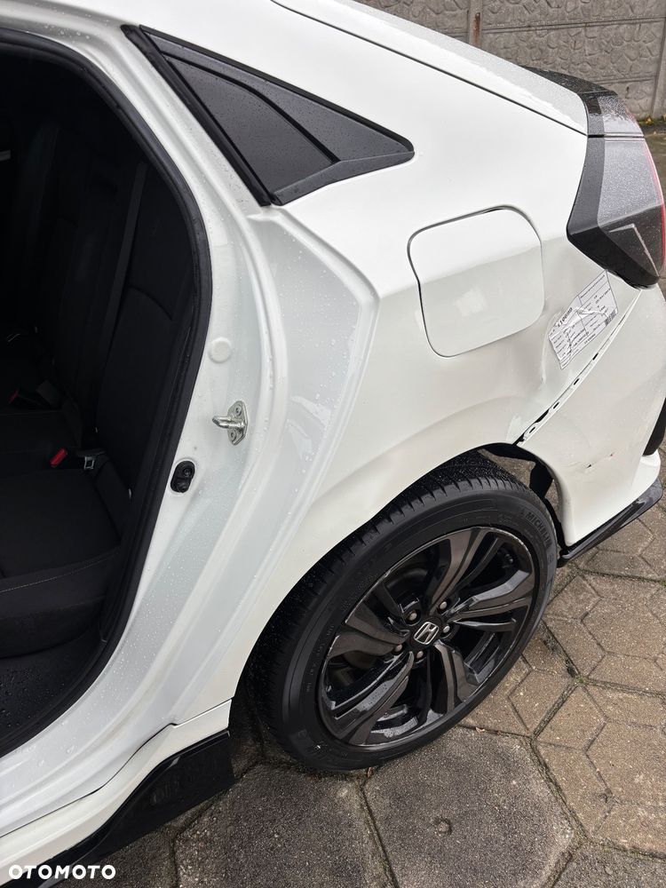 Honda Civic 1.5 i-VTEC Turbo Sport Plus - 10